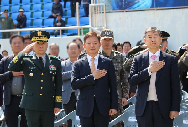 21일 오후 1시 30분경 충남 논산시(시장 백성현)에서 육군항공학교(학교장 양윤석)의 2024년 한국 회전익기 전시회(KoREx)가 열렸다.(사진=이기종 기자)